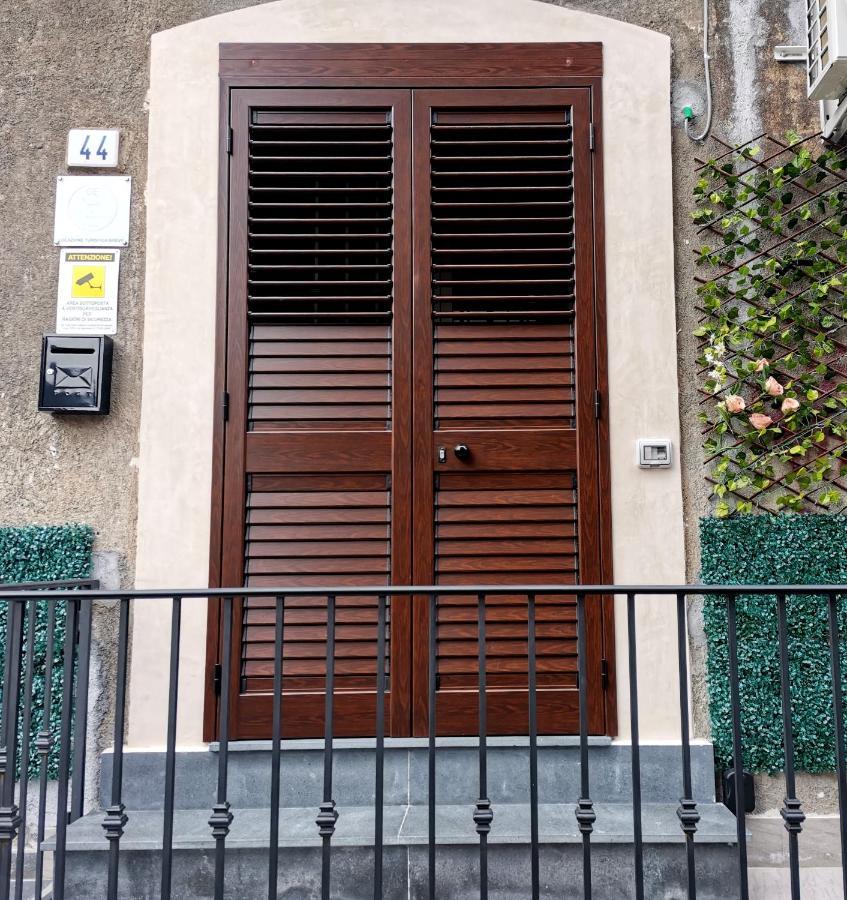 Ge Suite Catane Extérieur photo